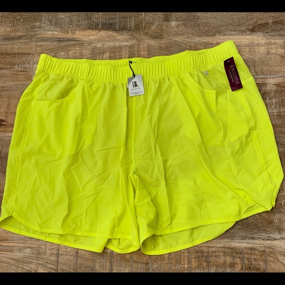 Lane Bryant Pants - Lane Bryant Moisture Wicking Fabric with liner - NEON Bright! 🤩